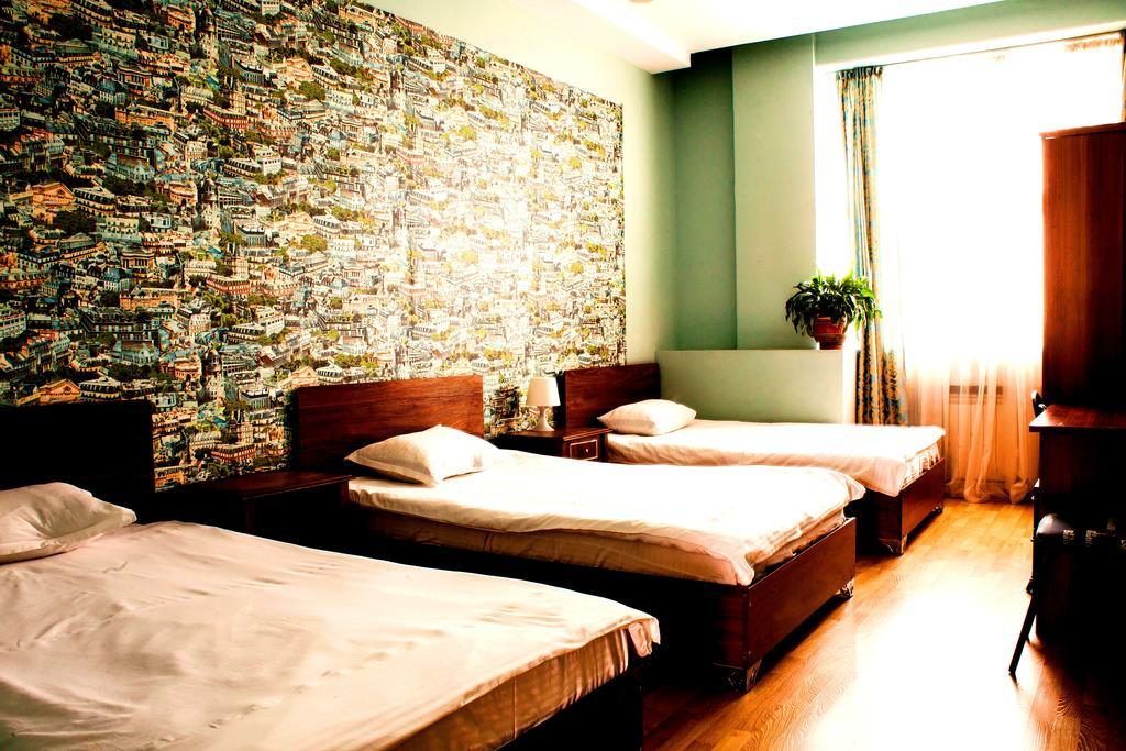 Sky Hostel Almatý Exterior foto